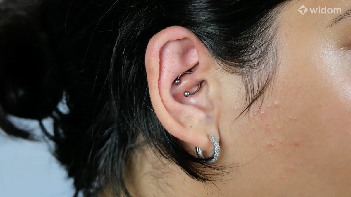 Piercing Daith | Imagem Oficial do Curso Widom Body Piercing